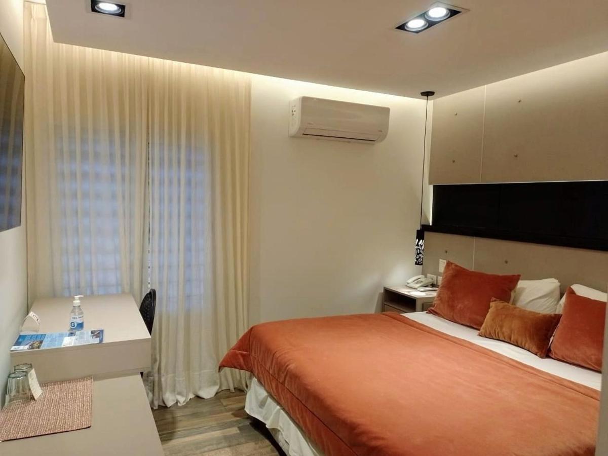 Global Hotel Centenario Eksteriør billede