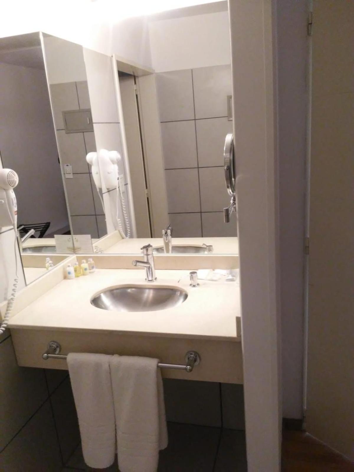 Global Hotel Centenario Eksteriør billede