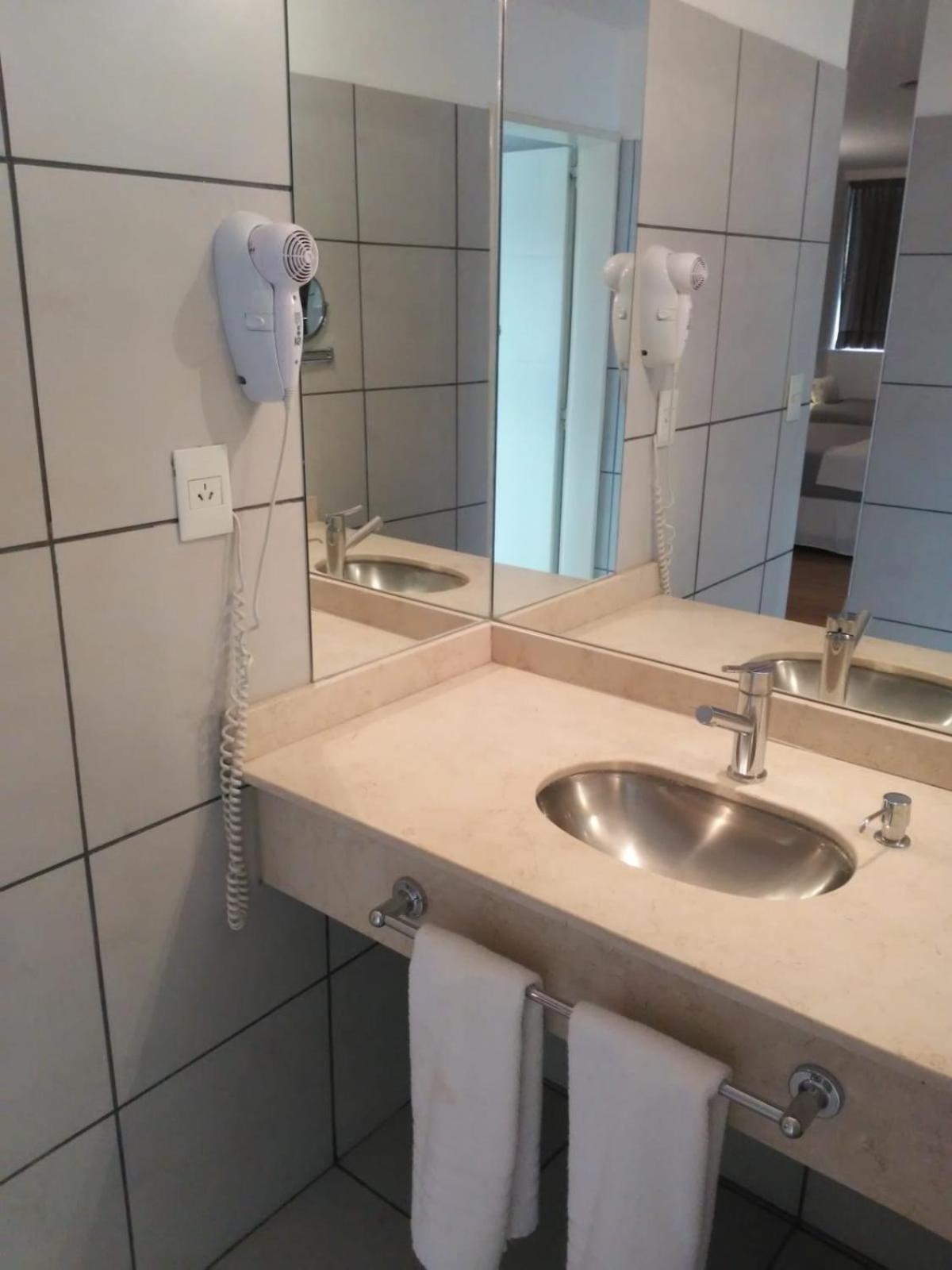 Global Hotel Centenario Eksteriør billede