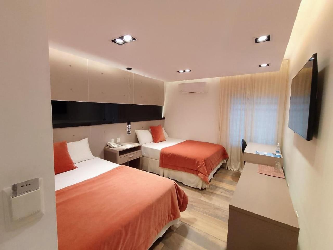 Global Hotel Centenario Eksteriør billede